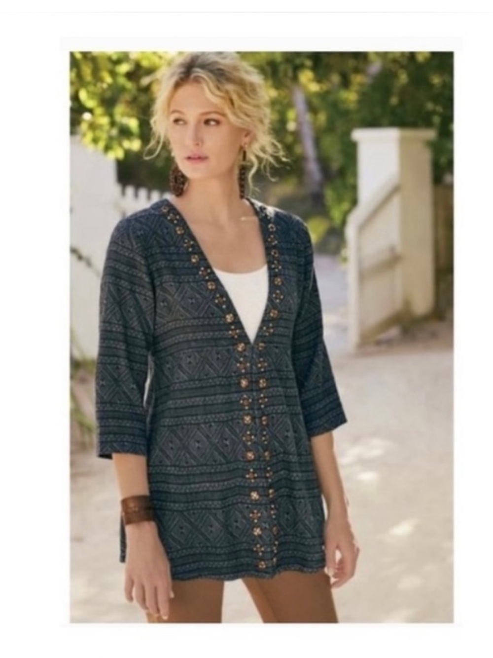 Soft Surroundings charcoal gray patterned top with decorative buttons